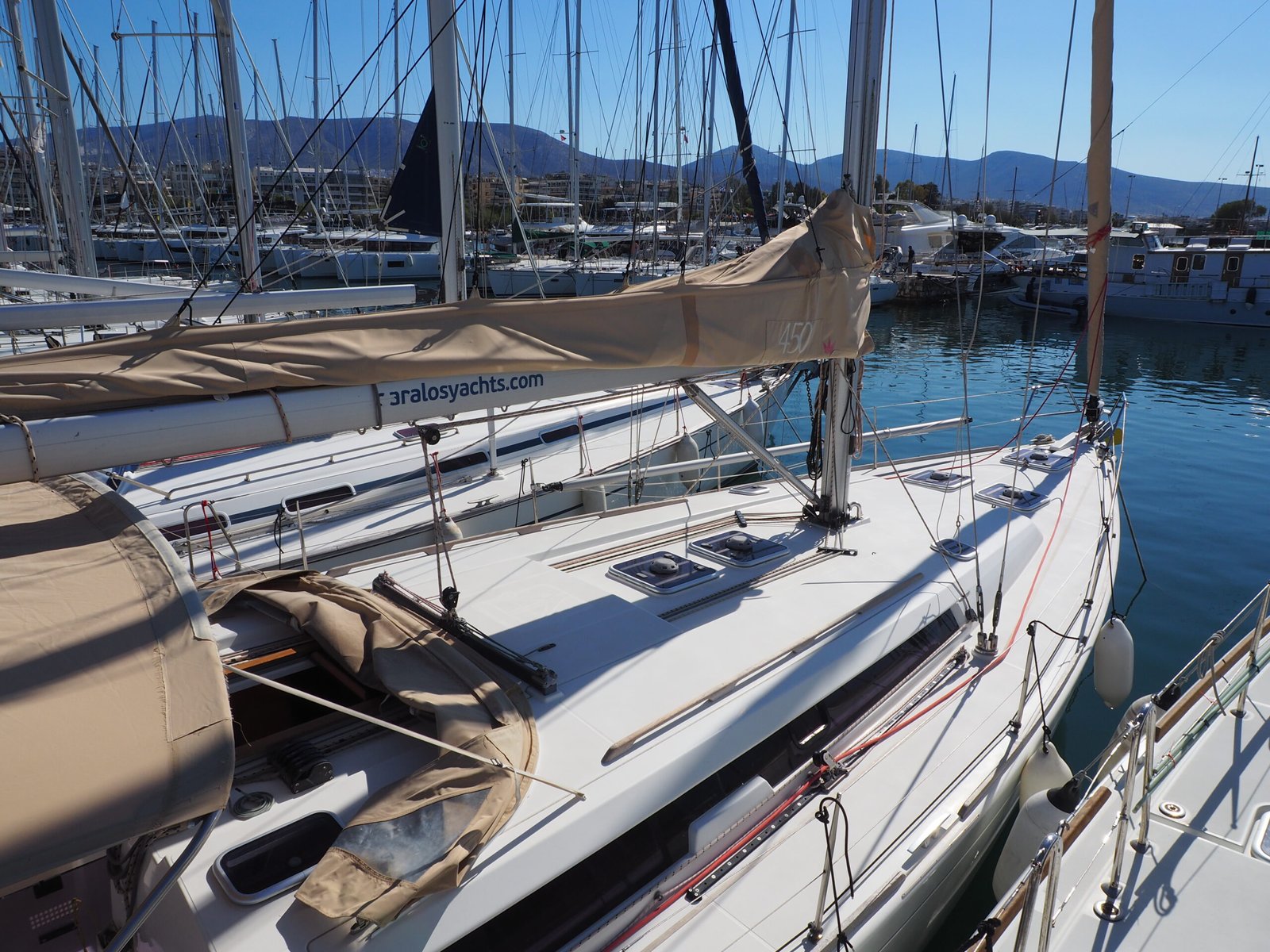 In front part of a sailing vessel